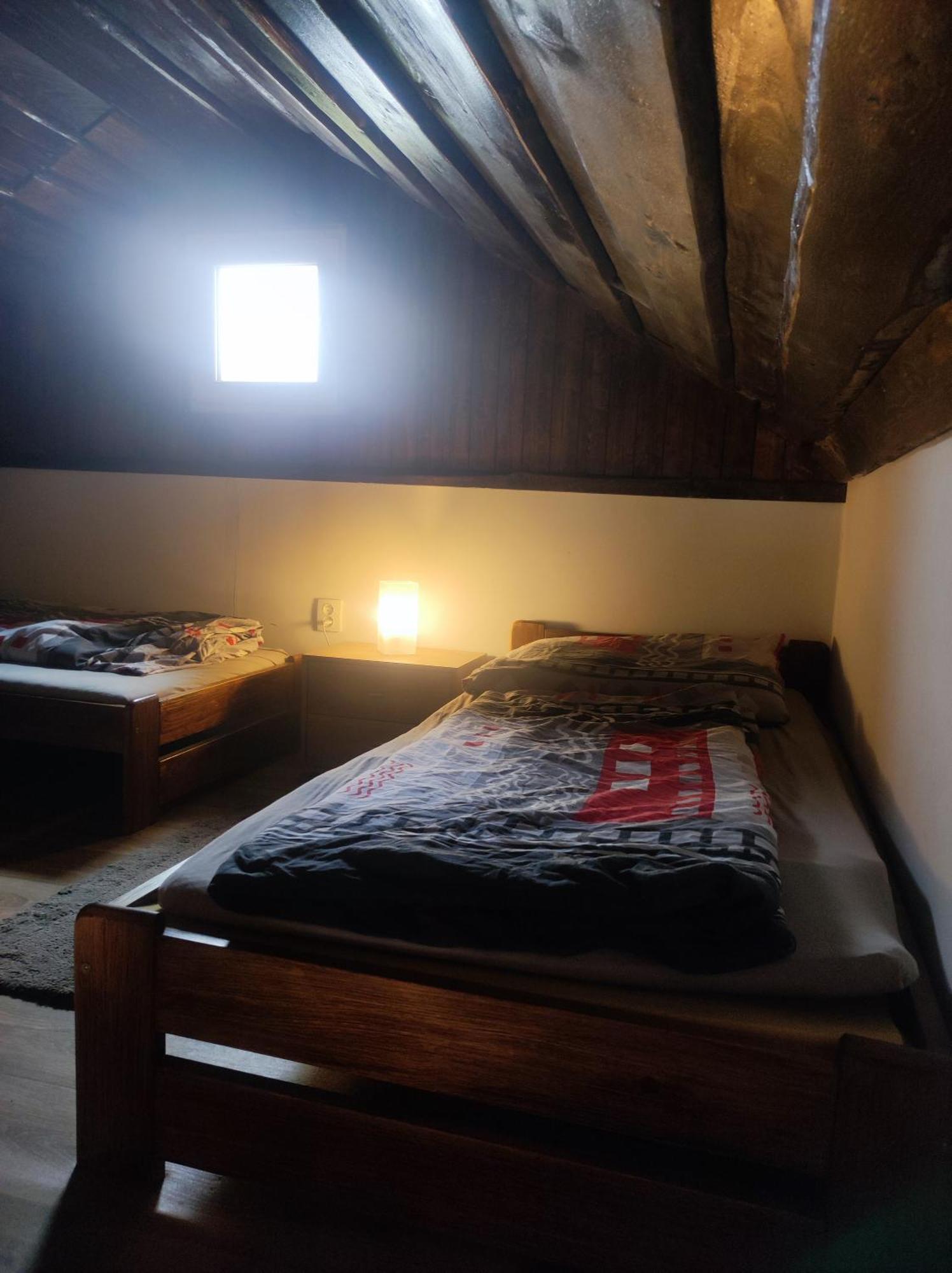 Ubytovani V Klimatizovanych Chatickach Stit Chlumec nad Cidlinou Exterior foto